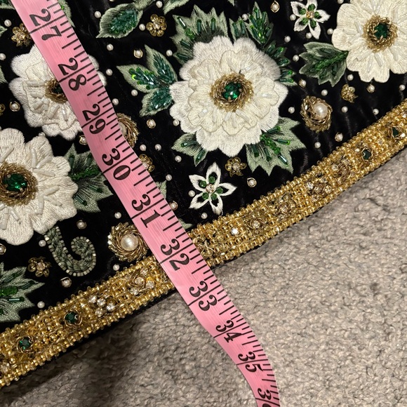 Alice And Olivia New Lindsey Embellished Gown Size 4 $1,995.00 - Picture 12 of 16